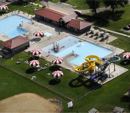 Hiawatha-Water-Park-pool
